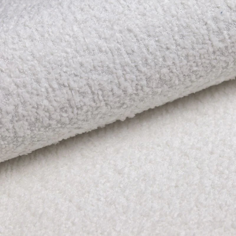 Designer Sofa Gio Mini 2‑Sitzer in Bouclé