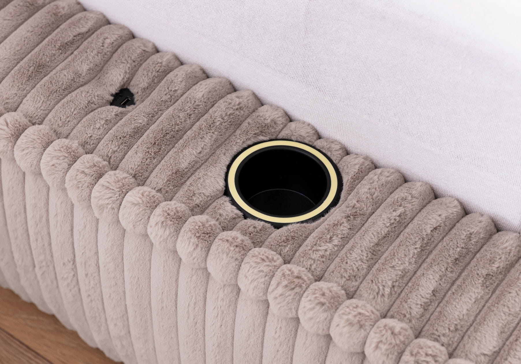 Designer Polsterbett Midas Cord mit Stauraum